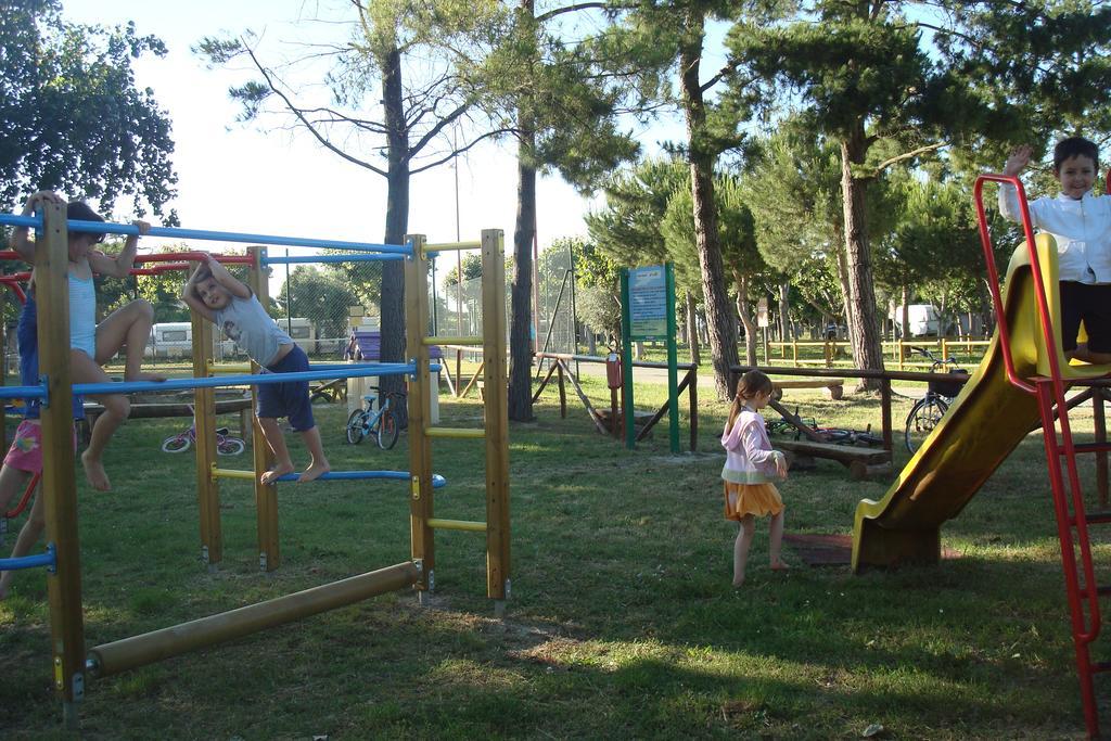 Club Del Sole Roseto Degli Abruzzi Easy Camping Village Exteriér fotografie