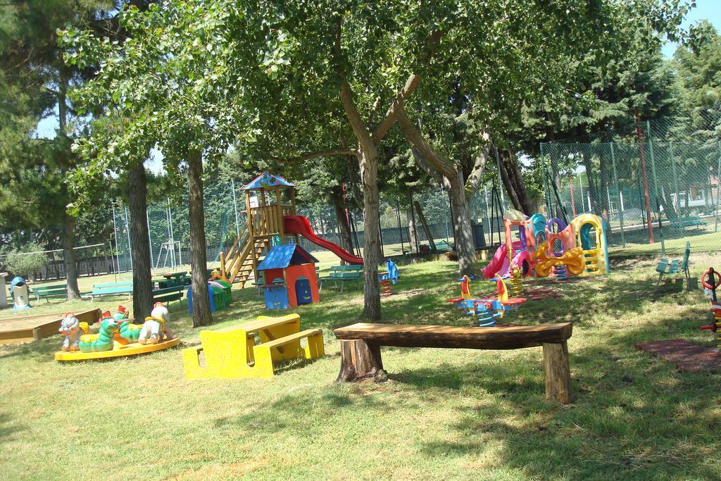 Club Del Sole Roseto Degli Abruzzi Easy Camping Village Exteriér fotografie