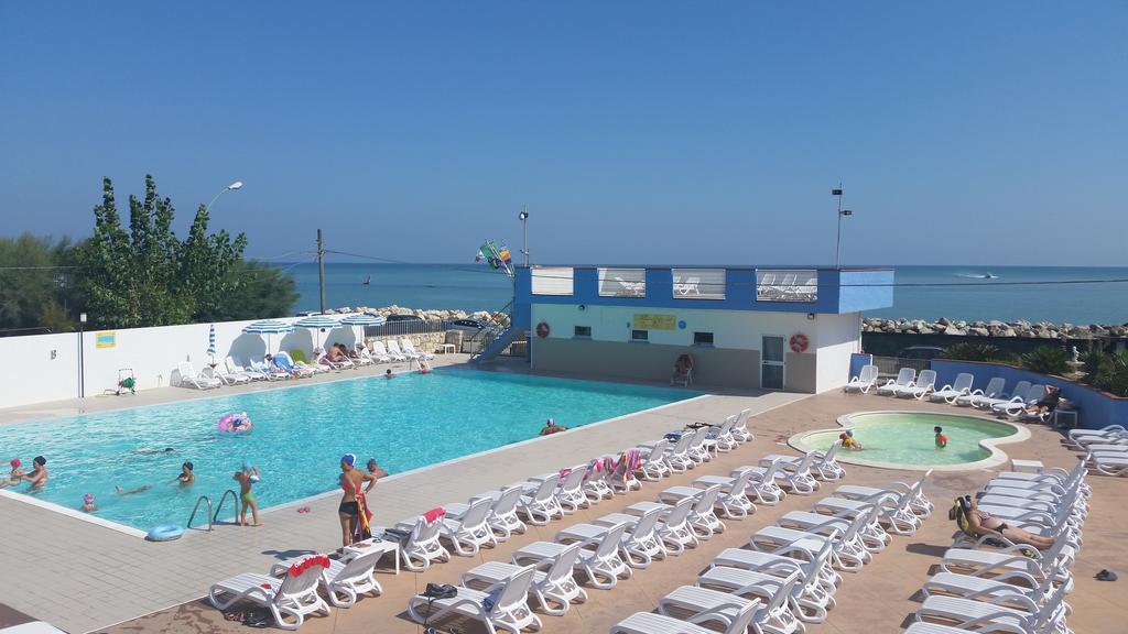 Club Del Sole Roseto Degli Abruzzi Easy Camping Village Exteriér fotografie